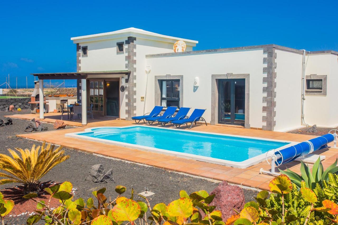 Eslanzarote Villa Eleonor, Super Wifi, Heated Pool, Sat Tv Playa Blanca  Bagian luar foto